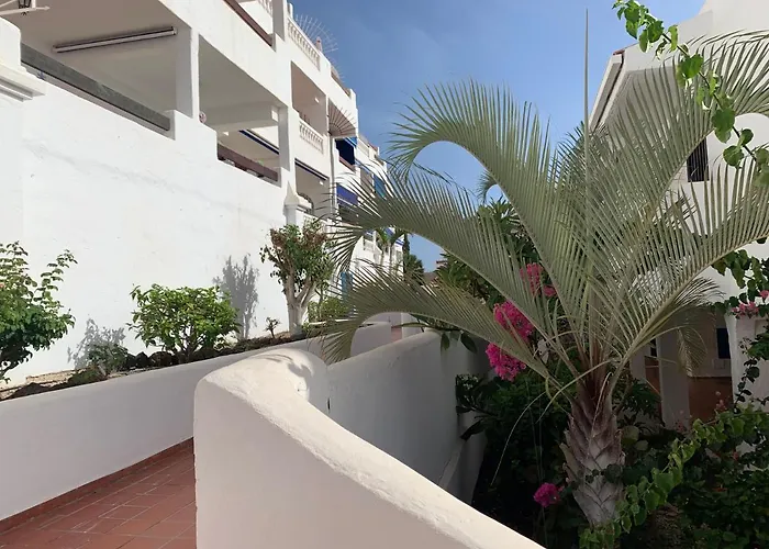 Sunny Tenerife, Cristianos, * Los Cristianos (Tenerife)